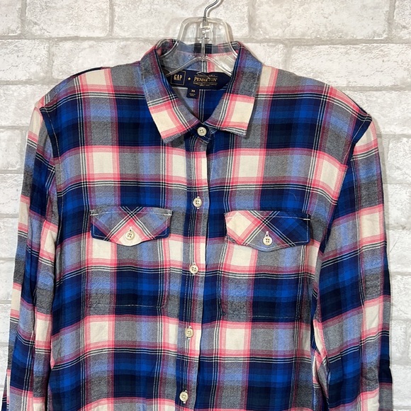 Gap + Pendleton button down shirt size XS - Picture 2 of 9